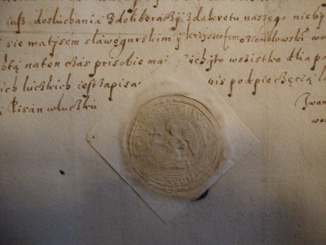 Міська (лавнича) печатка Луцька із зображенням архистратига Михаїла (1616)
